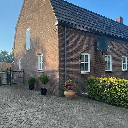 Op Ut Schoor Apartman Sint-Oedenrode Kültér fotó