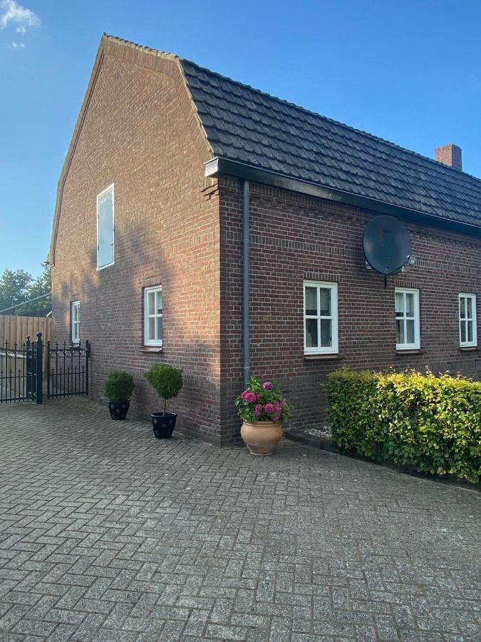 Op Ut Schoor Apartman Sint-Oedenrode Kültér fotó